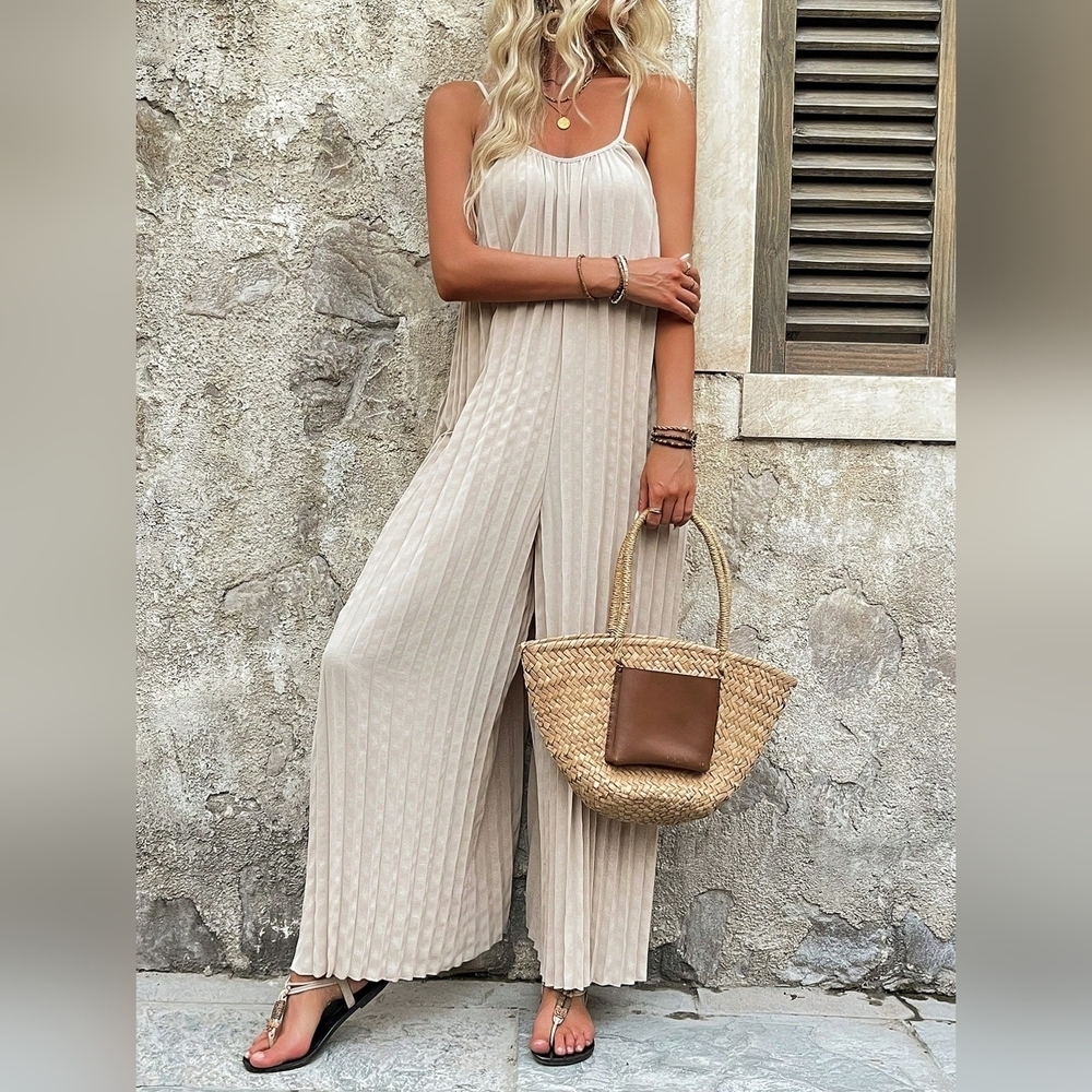 Women Solid Color Simple Spaghetti Strap Jumpsuit - Picture 8 of 9